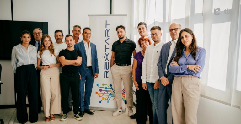 Rextart e There Is an Alternative